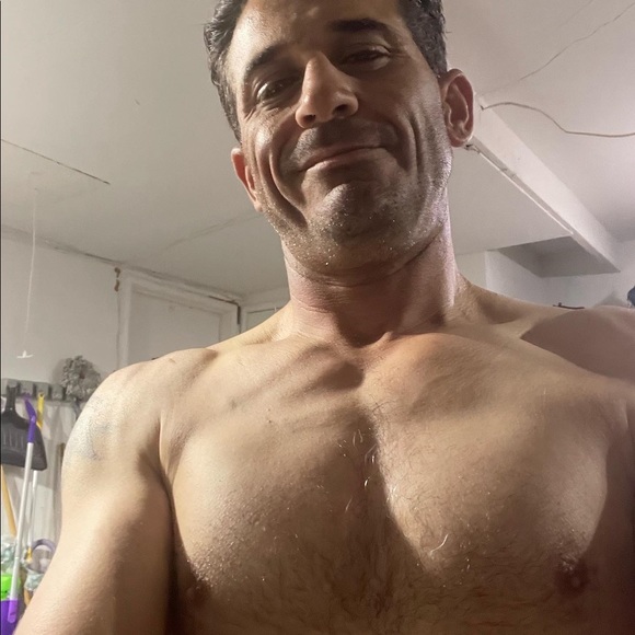 Meet your Posher, Vicente - Picture 4 of 4